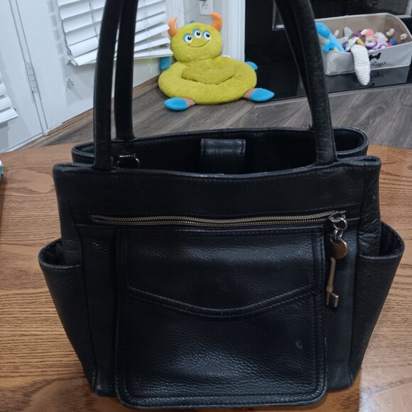 Fossil Handbags - Fossil black 1954 vintage leather crossbody key purse handbag